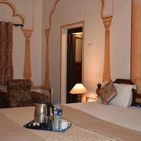 Hotel Nawal Sagar Palace - Būndi 部屋 写真