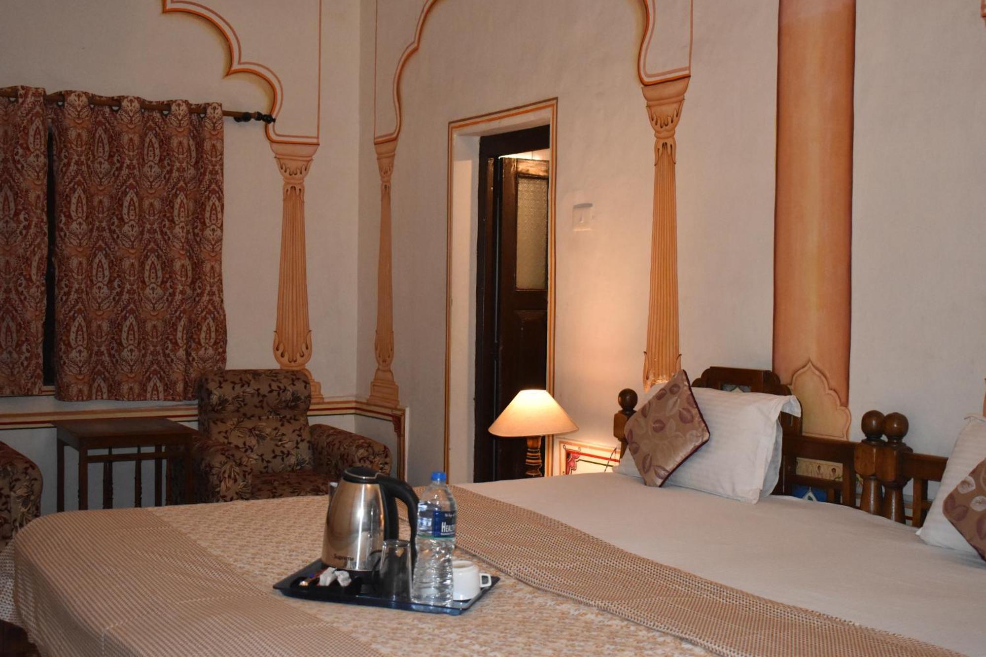 Hotel Nawal Sagar Palace - Būndi 部屋 写真
