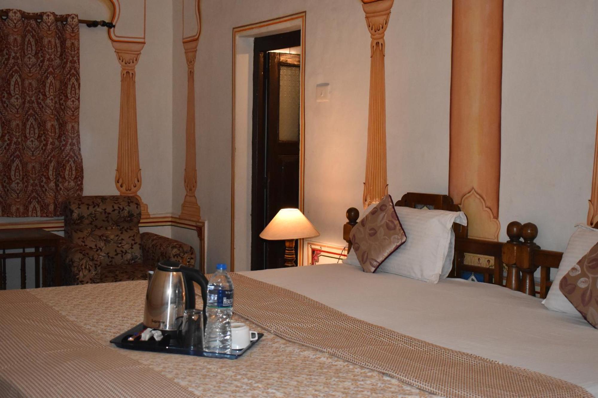 Hotel Nawal Sagar Palace - Būndi 部屋 写真